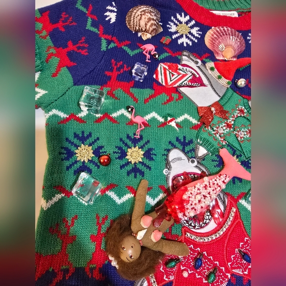 One of a Kind "Sharks Steal Christmas" Sweater Unisex Large - Picture 11 of 15